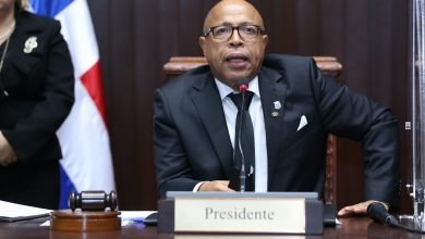 Photo of Pacheco critica a JetBlue “por abusos” contra pasajeros dominicanos; pedira al gobierno le cancele licencia