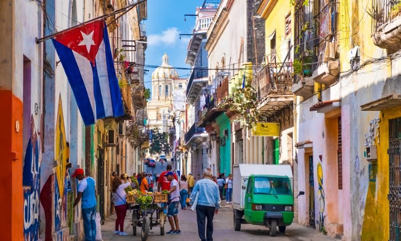Photo of Cuba anuncia abrirá el comercio mayorista y minorista a la inversión extranjera