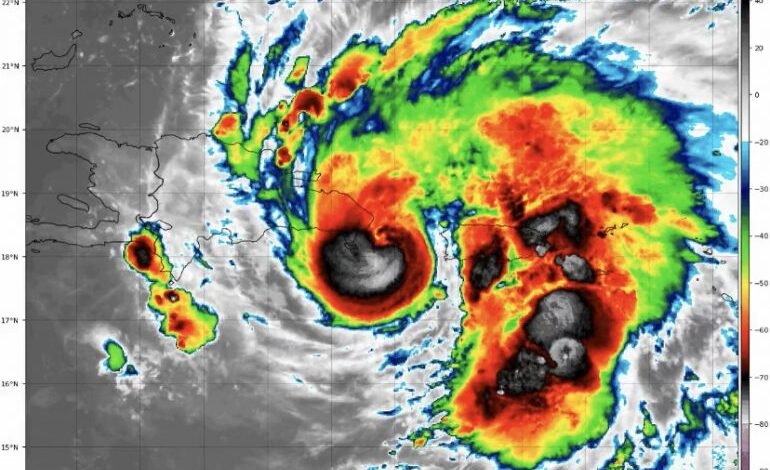 Photo of Huracán Fiona tocó suelo dominicano luego de las 3:00 a.m.