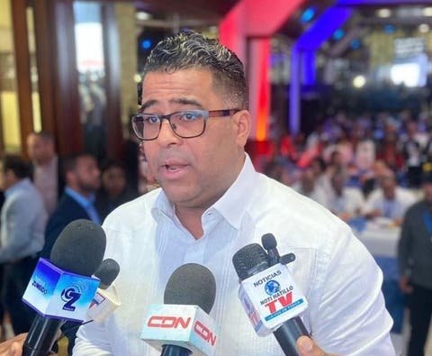 Photo of Conforman Comisiones en Senado; Franklin Rodríguez declina de la de Economía y Planificación