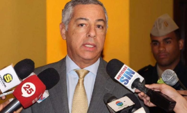 Photo of Donald Guerrero demanda a Eduardo Pellerano por daños y perjuicios