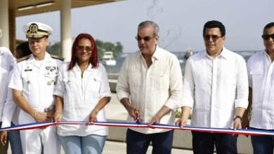 Photo of Abinader entrega Malecón en Samaná y otras obras