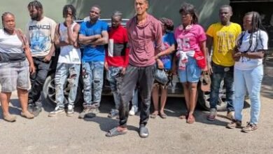 Photo of Detiene una yipeta con 11 haitianos  indocumentados