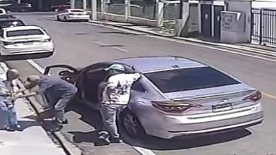 Photo of Policía investiga atraco contra adulto mayor captado en video