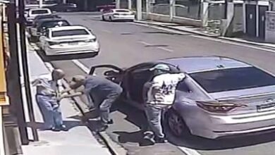 Photo of Dos hombres atracan y agreden señor mayor en Santiago