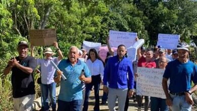 Photo of Comunitarios de Tavera protestan por falta de agua potable