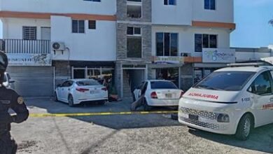 Photo of Familiares dicen su pariente no era delincuente tras enfrentar a la PN