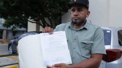 Photo of Padre denuncia que su hijo fue atacado a puñaladas salida del liceo