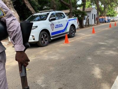 Photo of La Policía frustra un intento de atraco a un banco en Higüey