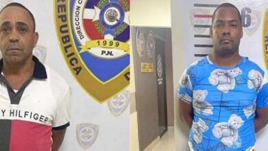 Photo of Detienen dos hombres por estafar con tarjetas bancarias a Ñonguito