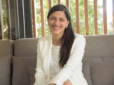 Photo of Eléonore Caroit es nombrada ministra del gobierno de Francia