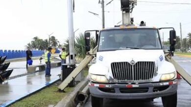 Photo of Restablecen semáforo en la avenida 30 de Mayo