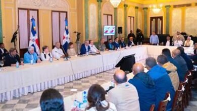 Photo of Tormenta Melissa: supermercados abiertos hasta las 10:00 de la noche