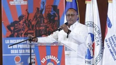 Photo of Sindicalistas urgen aprobar Código Laboral y reforma Seguridad Social