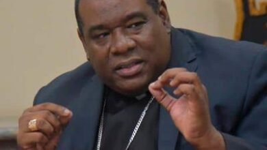 Photo of Obispo califica a la sociedad dominicana como cansada y rezagada