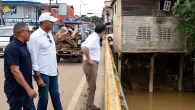 Photo of Ito Bisonó va  a Gaspar Hernández para evaluar daños en viviendas