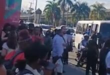 Photo of Usuarios varados en Metro por apagón; hay caos en transporte