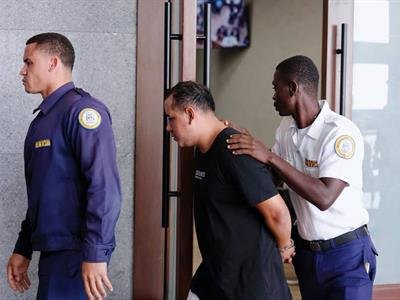 Photo of Peruano señalado por falsa alarma de bomba en  AILA niega los hechos