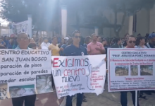 Photo of Maestros de Moca inician paro de 48 horas por precariedades en centros