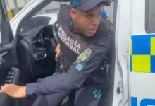 Photo of La Policía suspende agente que usó gas pimienta frente a periodistas