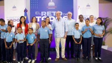Photo of Presidente Abinader entrega escuela en Villa Mella