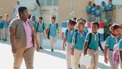 Photo of Regreso a clases: Educación reabre las aulas este 6 de abril