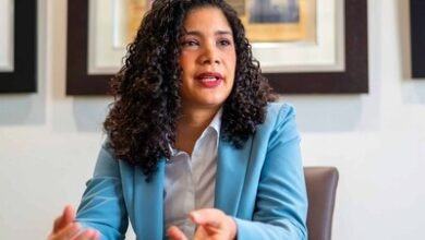 Photo of Arquitecta Elsa Taveras en el diseño de la histórica calle El Conde