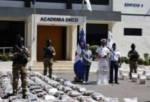 Photo of La DNCD incauta 1,295 paquetes de presunta cocaína en Pedernales