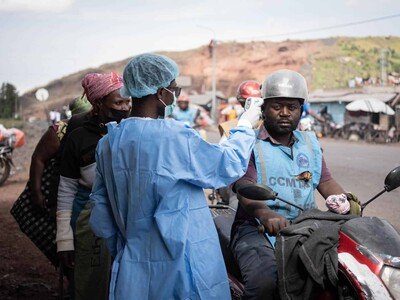 Photo of La tasa de letalidad de ébola en RD Congo está por debajo del 25%