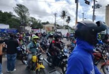 Photo of Motoconchistas se movilizan en Santiago por altos costos