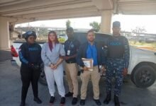 Photo of Deportan dominicana desde EE. UU. por homicidio en Villa Altagracia